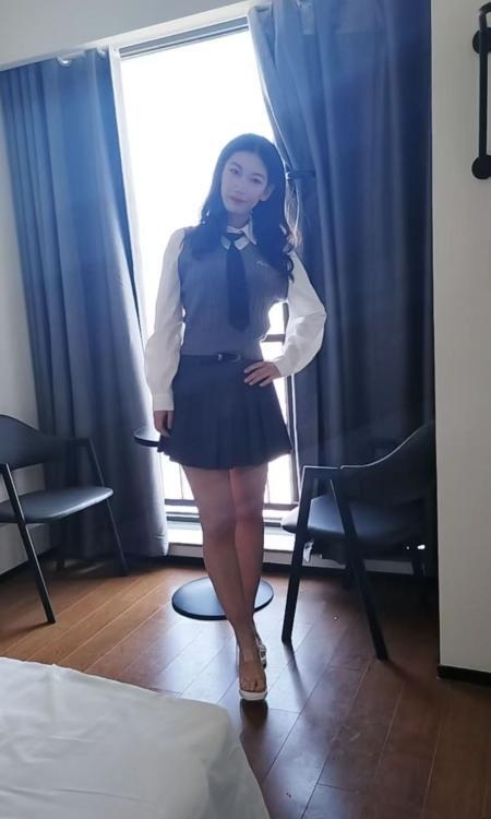 崂山区刚下海学校老师