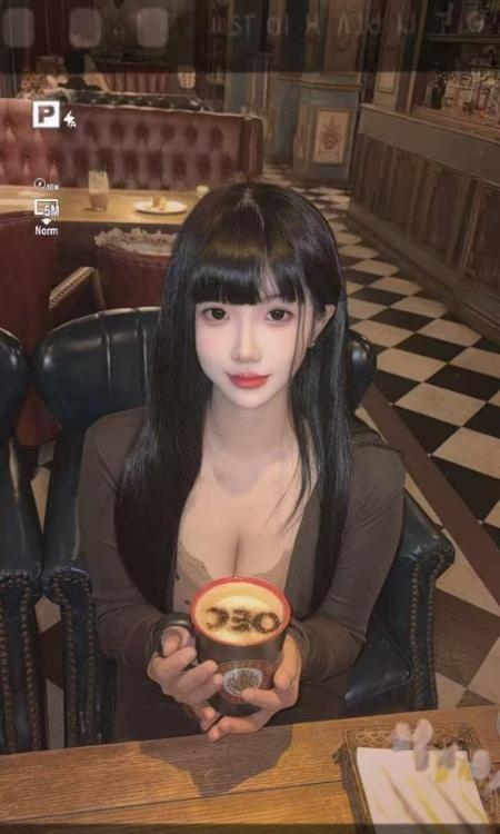 浦东颜值南宫小美女